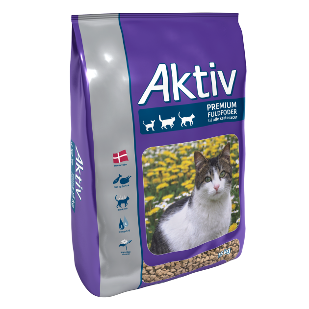 Sæk med AKTIV Fuldfoder Kat, fås i 5 og 15 kilo