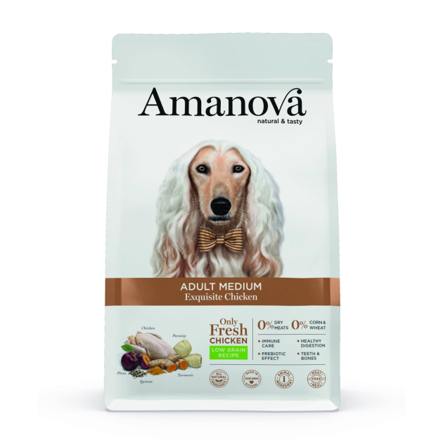 Pose med Amanova Kylling voksenfoder til mellemstore hunde
